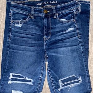 Ripped American Eagle skinny jeans